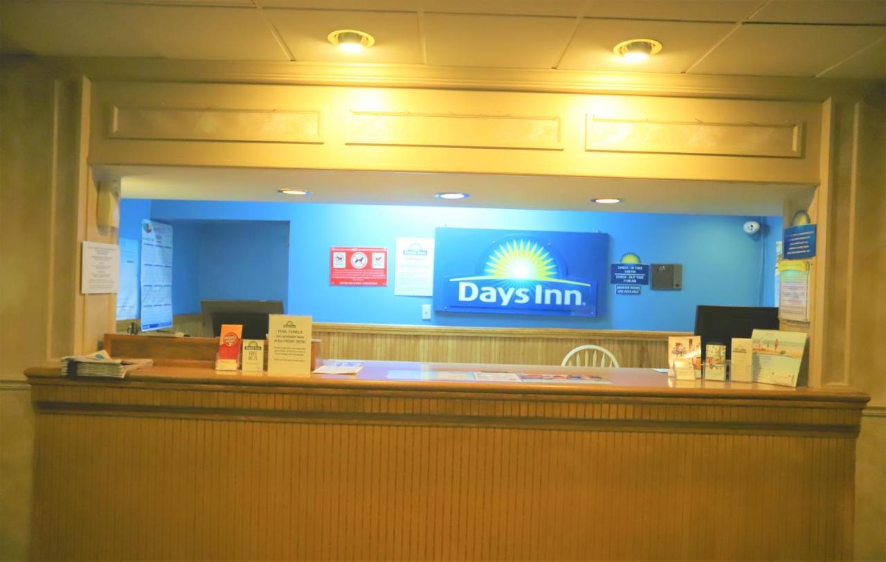 Days Inn Ийст Страудсбърг Екстериор снимка